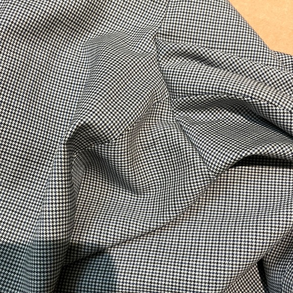 Babaton Conan Wool Houndstooth Cropped Pleated Dress Pants - Women's Size 8 - Picture 8 of 10